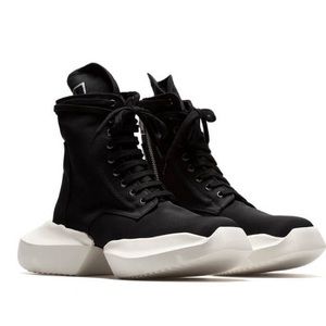 RICK OWENS DRKSHDW ARMY BOOTS